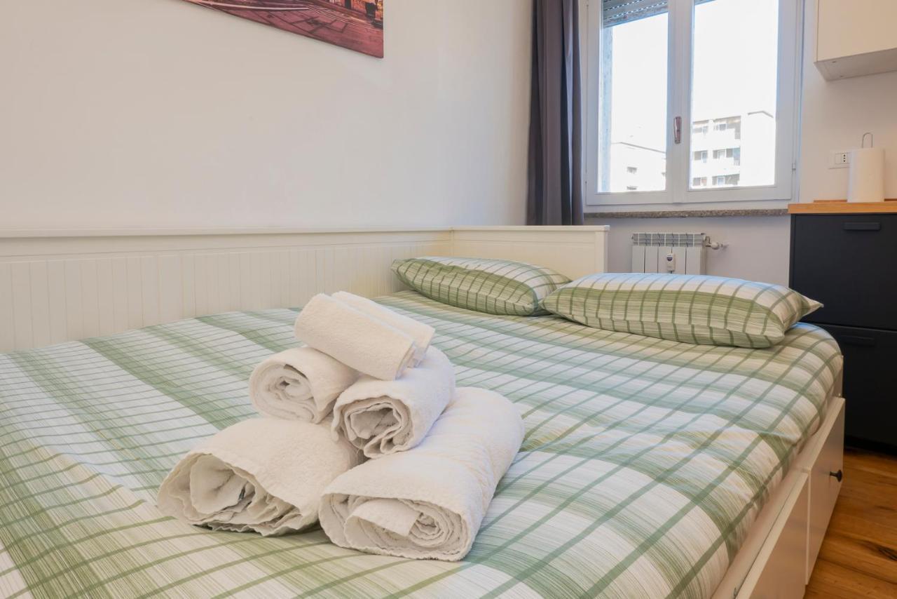 I Host Apartment - Fiuggi 59 Milano Eksteriør billede