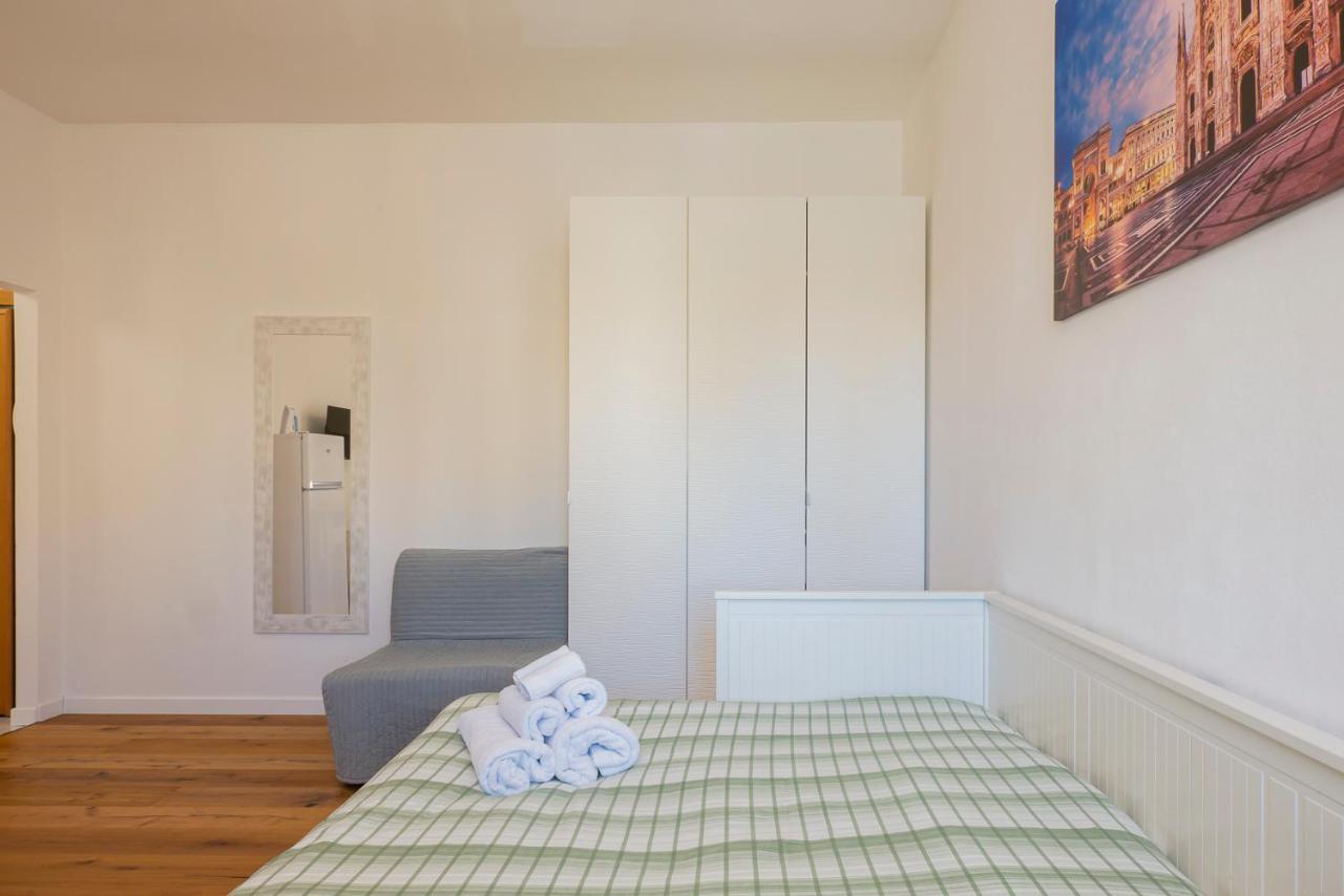 I Host Apartment - Fiuggi 59 Milano Eksteriør billede